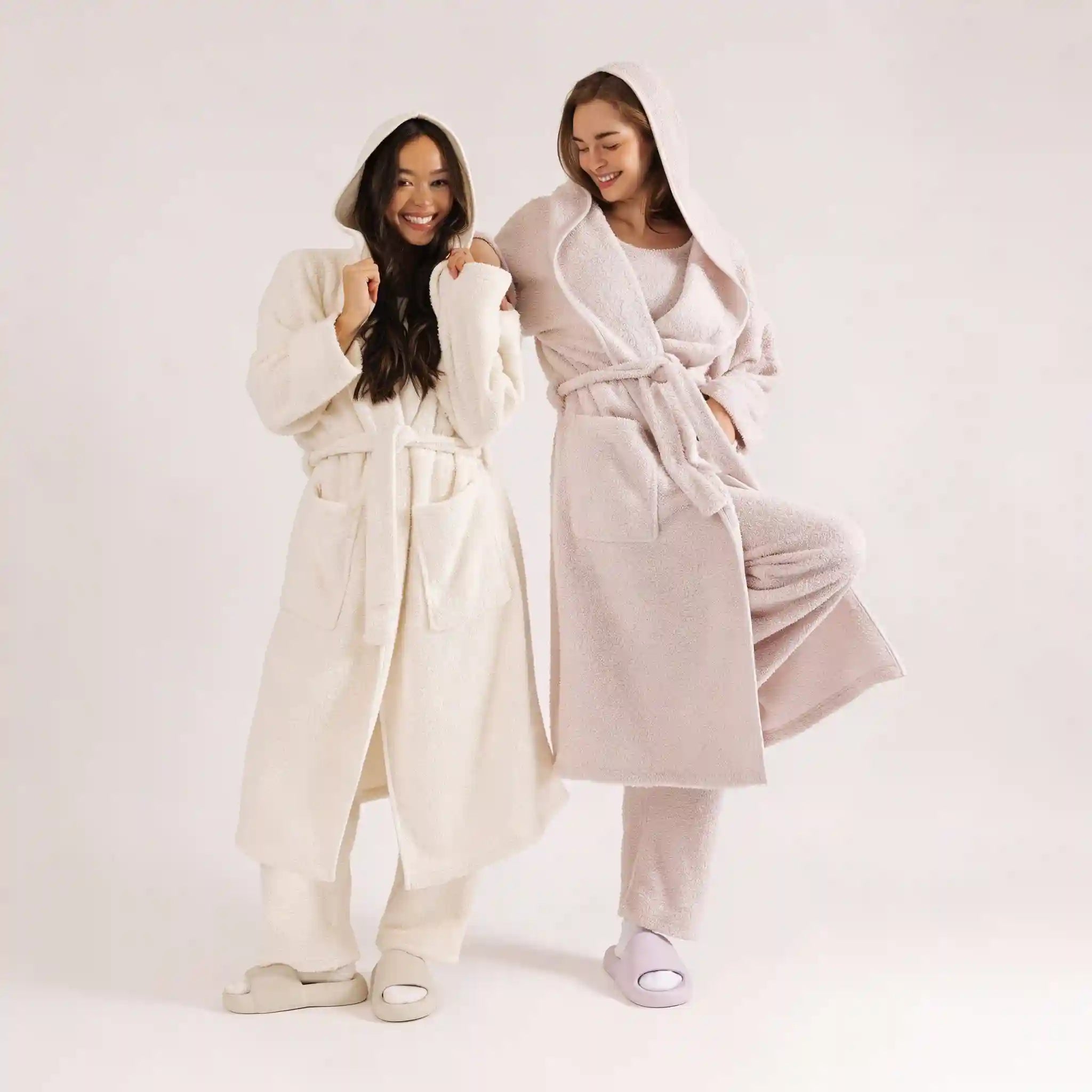 Hooded Robe Secondary image
