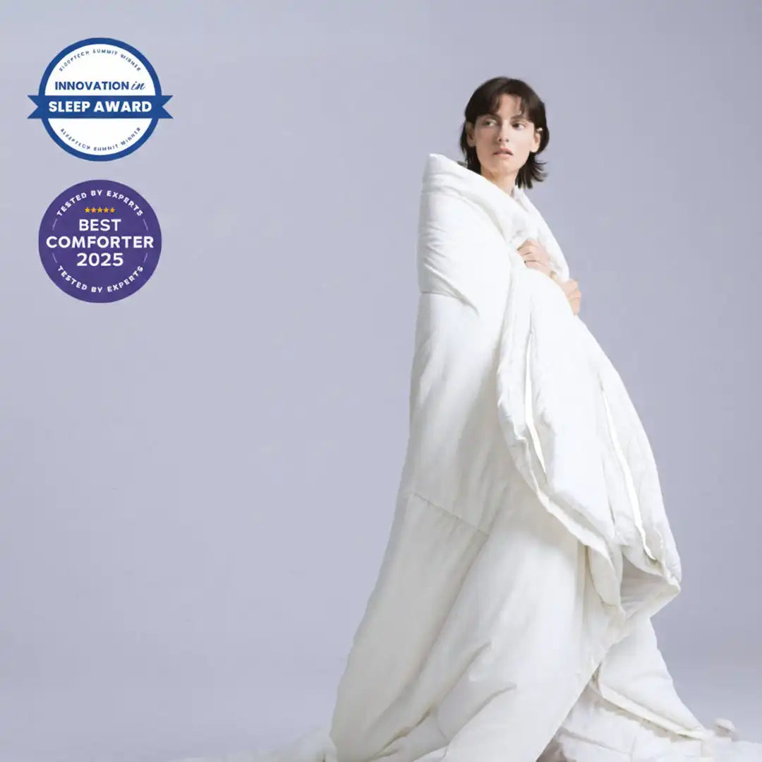 Temperature Controlling Comforter Secondary image